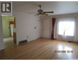 508 6th Avenue W, Assiniboia, SK S0H0B0 Photo 14