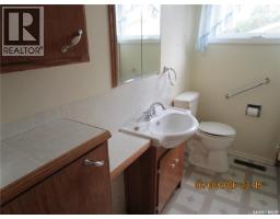 508 6th Avenue W, Assiniboia, SK S0H0B0 Photo 20