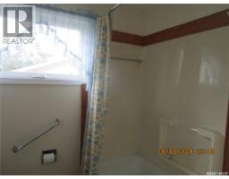 508 6th Avenue W, Assiniboia, SK S0H0B0 Photo 21
