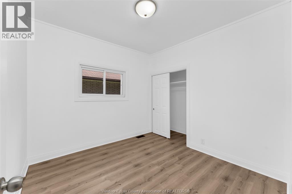 578 BROCK STREET - 15