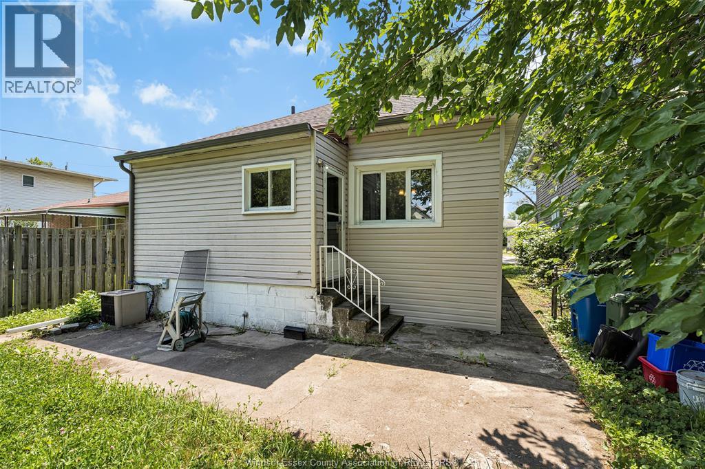 578 BROCK STREET - Image 31