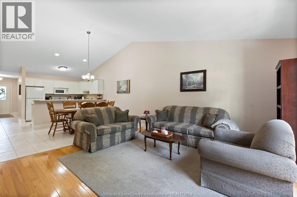 1650 NAPLES CRESCENT - 3