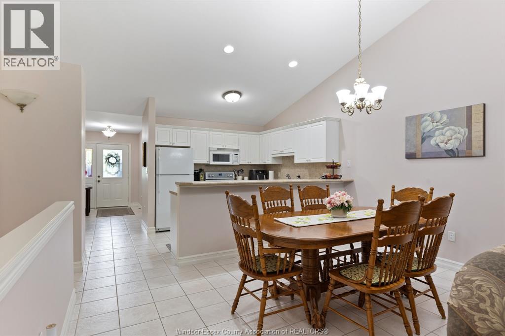 1650 NAPLES CRESCENT - Image 8