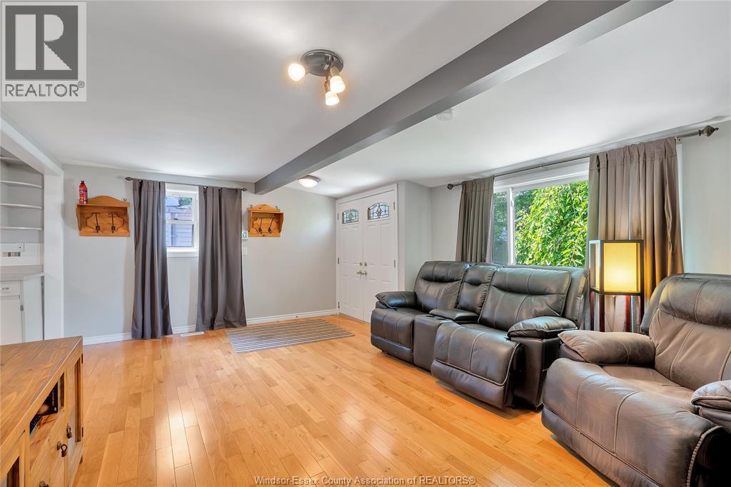 3612 Girardot - 11