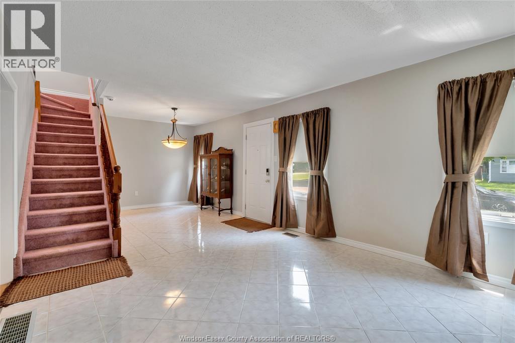 3612 Girardot - Image 4