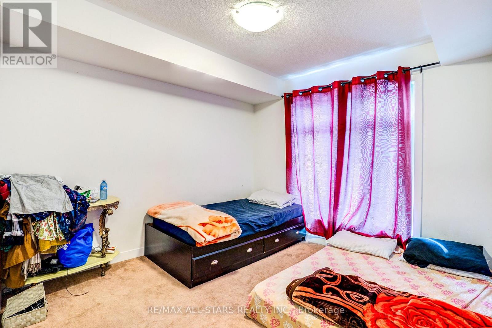 ##904 1865 PICKERING PARKWAY - 17