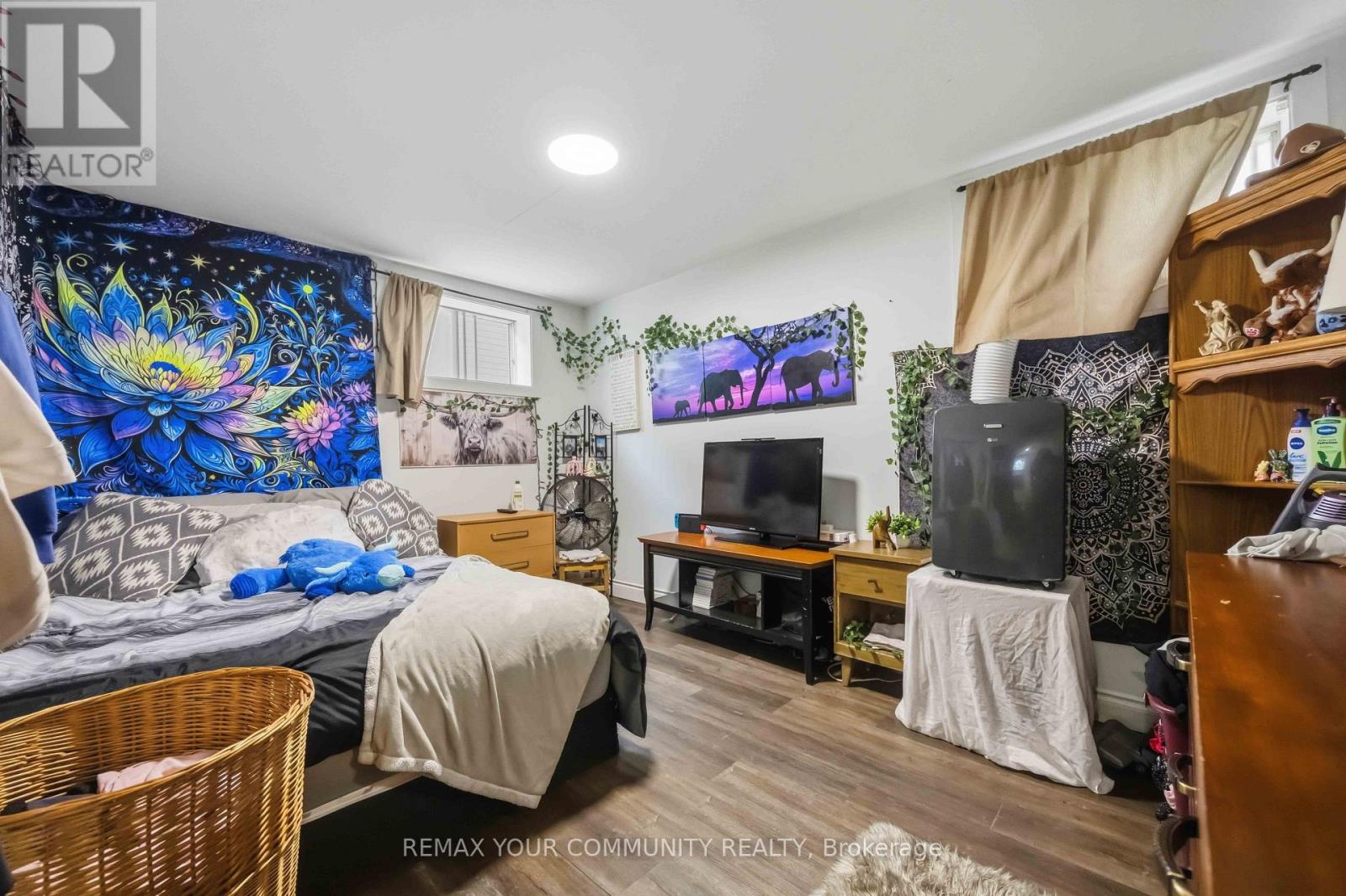 148 BAYVIEW AVENUE - 30