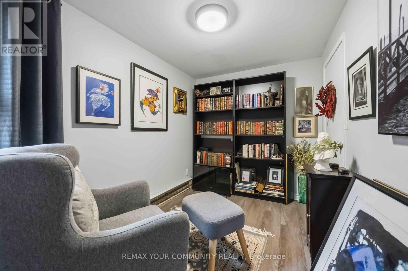 148 BAYVIEW AVENUE - 21