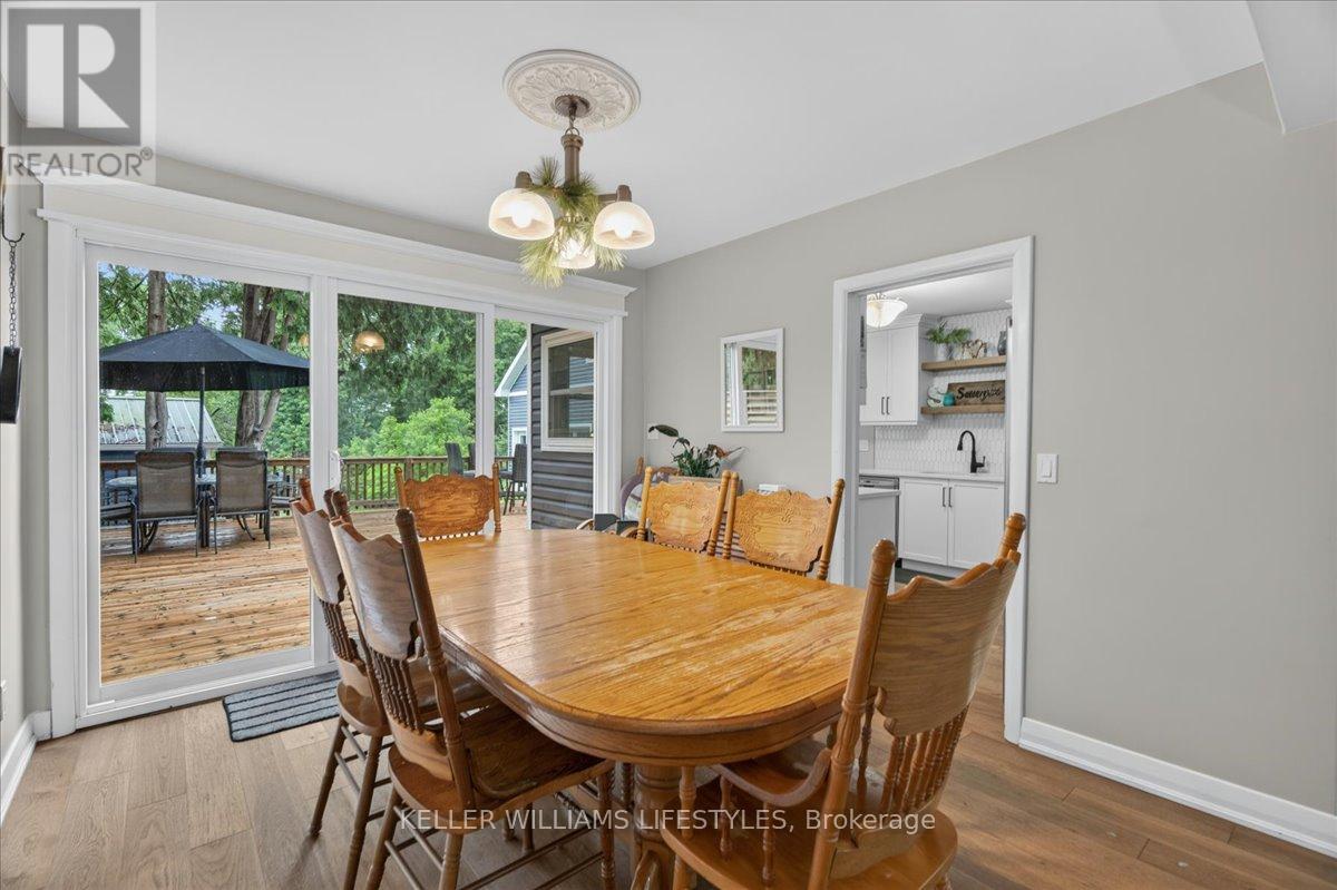 5 UNION STREET W - 12