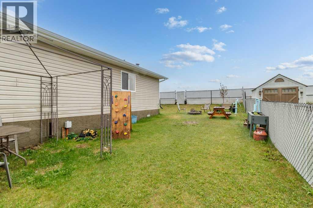 6 Baywood Place - 22