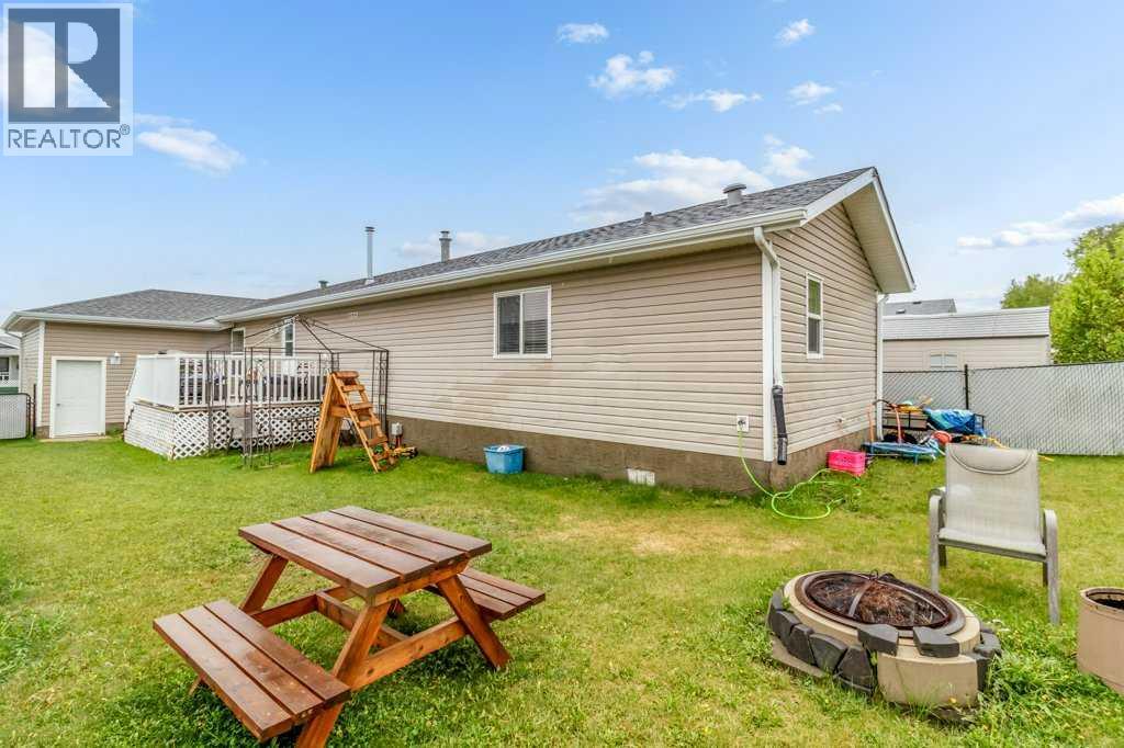 6 Baywood Place - 23