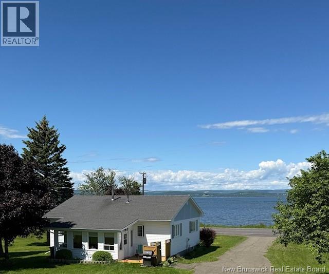94 Chaleur Street - 6