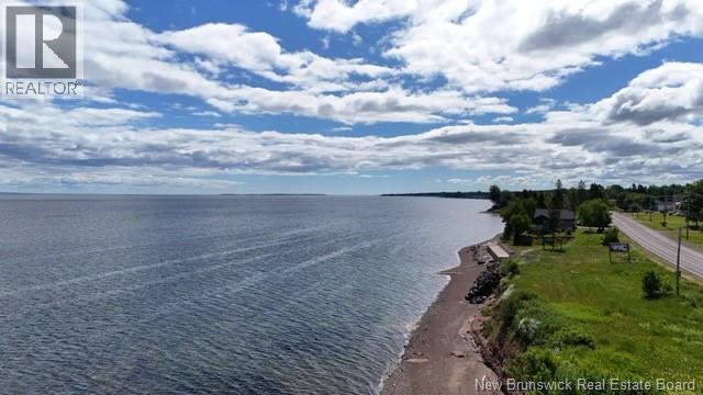 94 Chaleur Street - 47