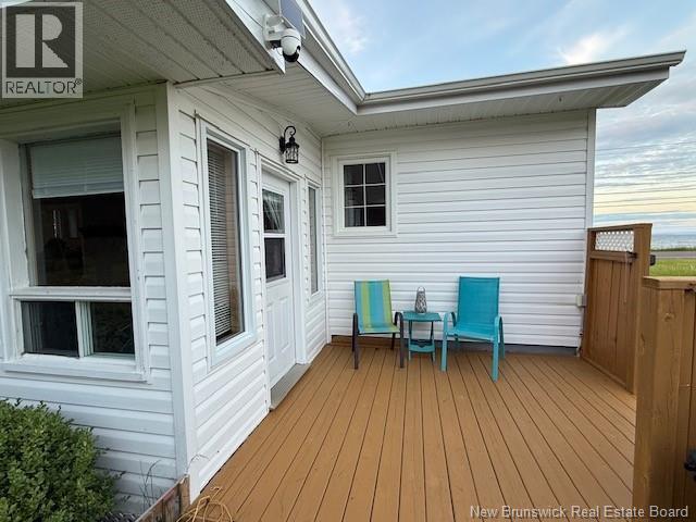 94 Chaleur Street - 10