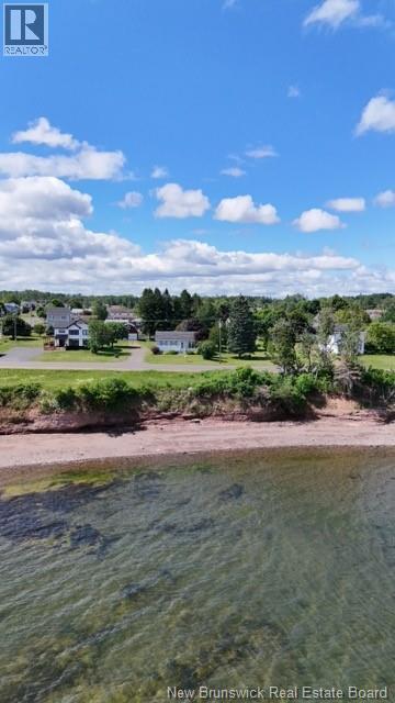 94 Chaleur Street - 48