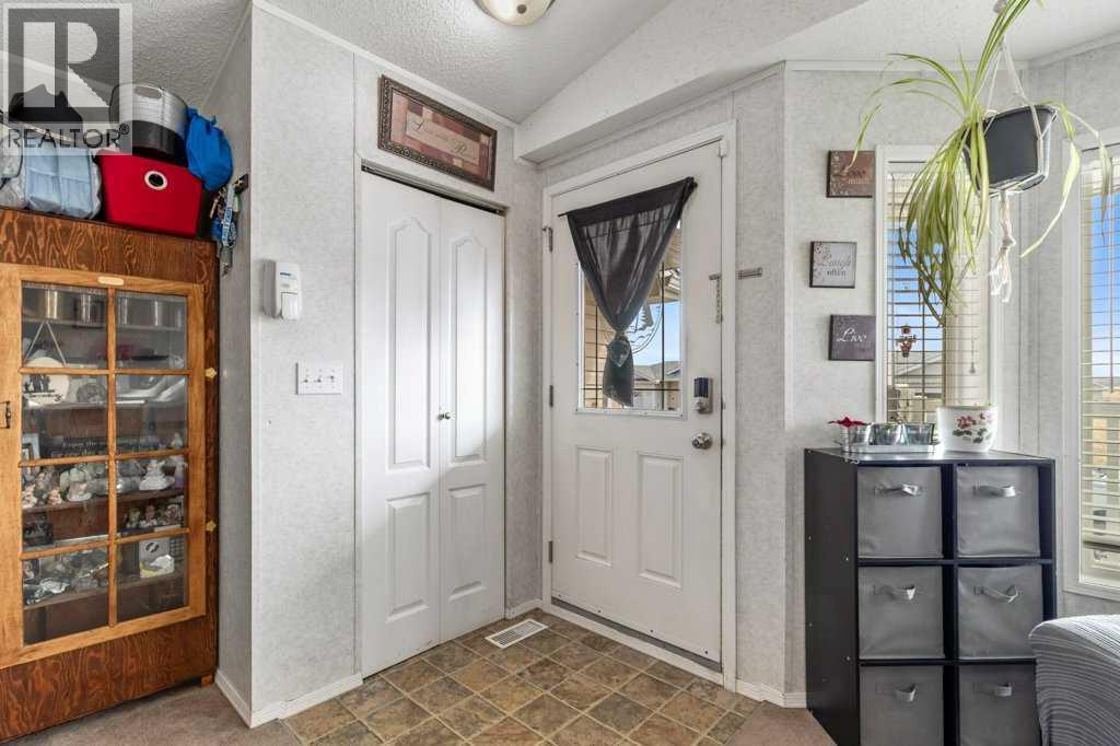 6 Baywood Place - 11