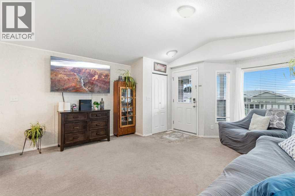 6 Baywood Place - 4