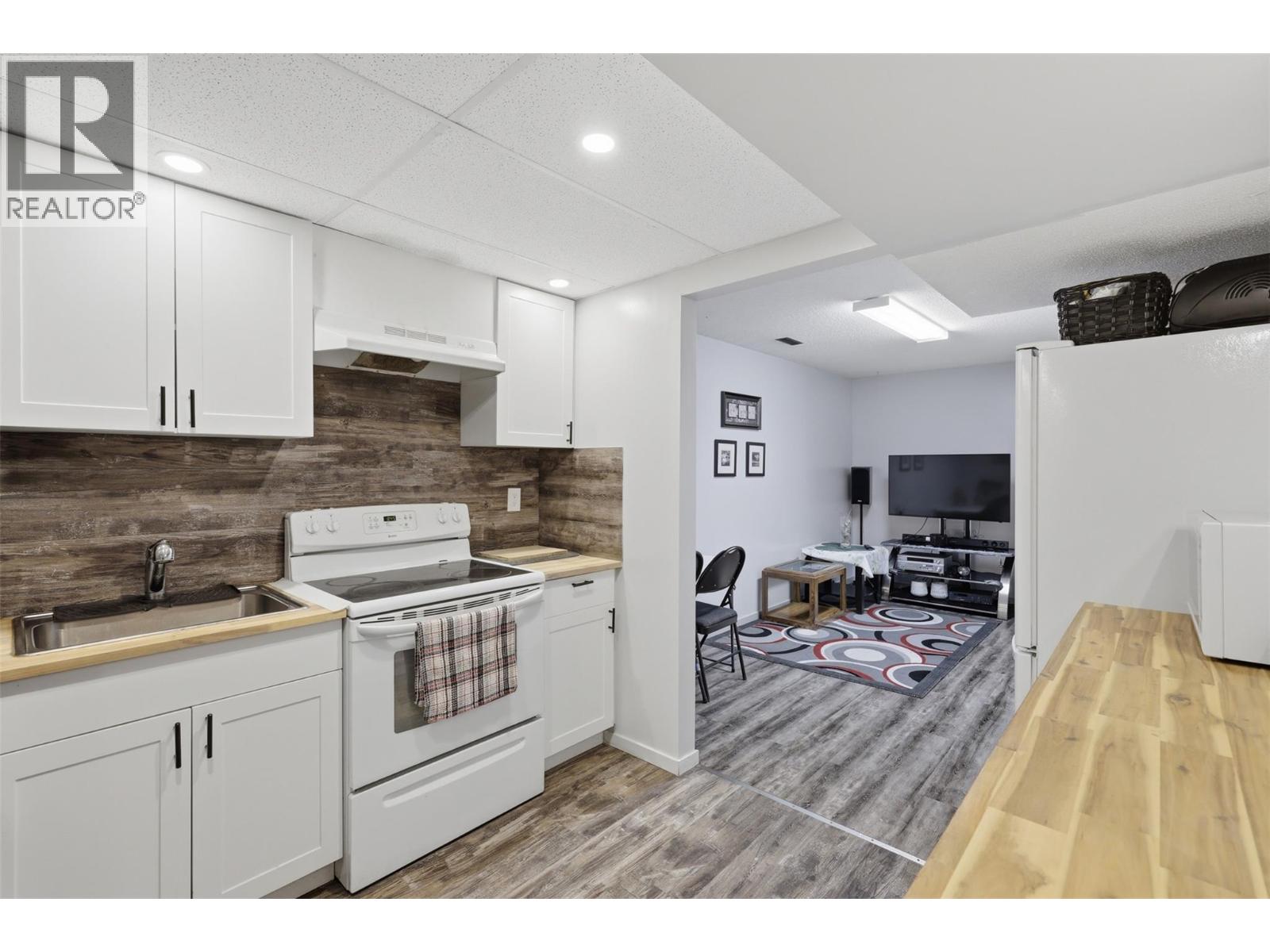 1675 SPRINGHAVEN PLACE Place - 42