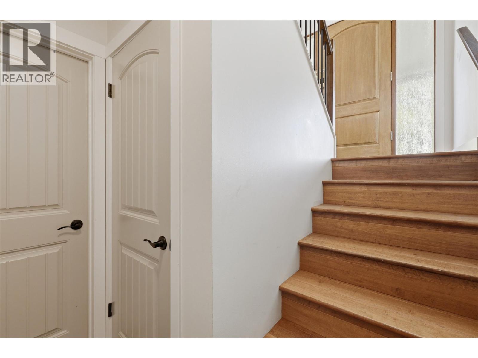 1675 SPRINGHAVEN PLACE Place - 39