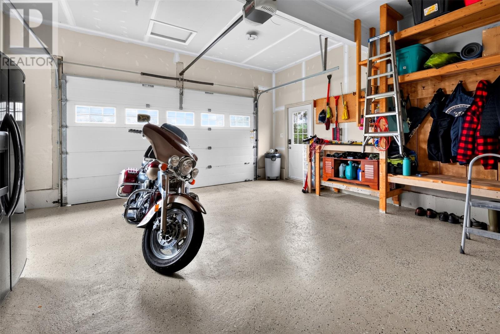 262 Dogberry Hill Road - Image 36