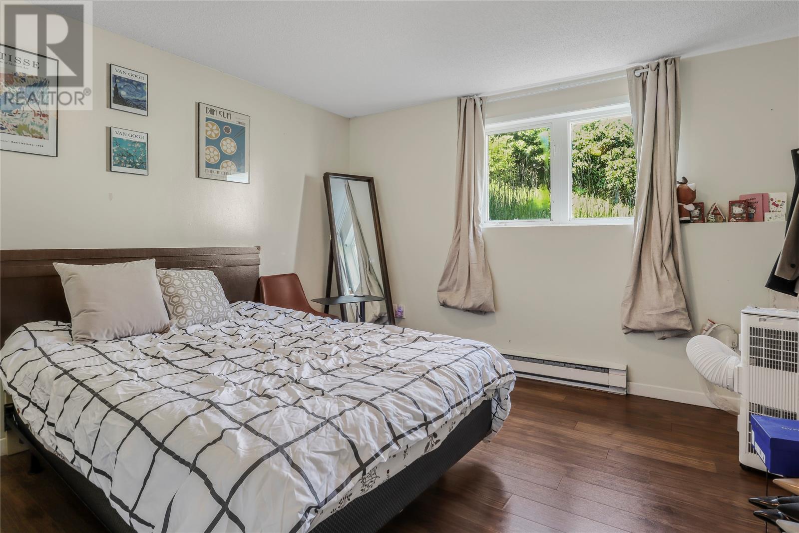 4 Geoffrey Place - Image 24