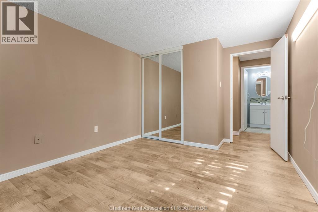 #207 202 CAMPUS PARKWAY - 17