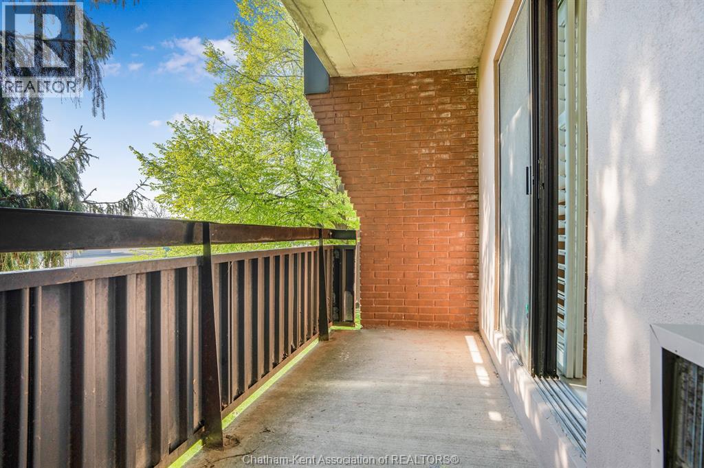#207 202 CAMPUS PARKWAY - 20