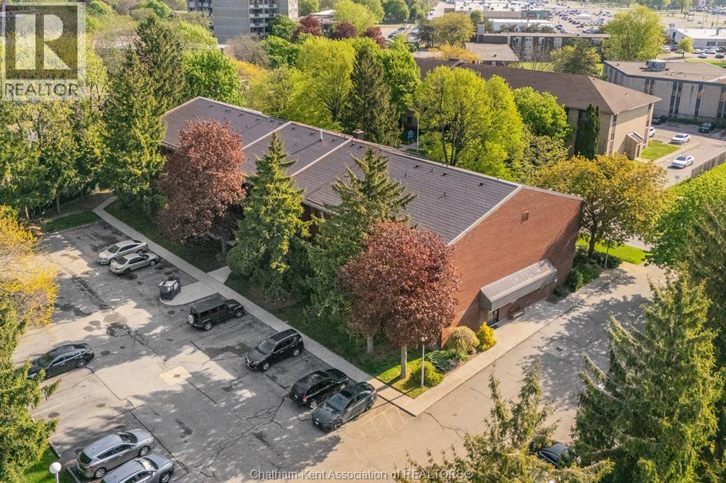#207 202 CAMPUS PARKWAY - 27