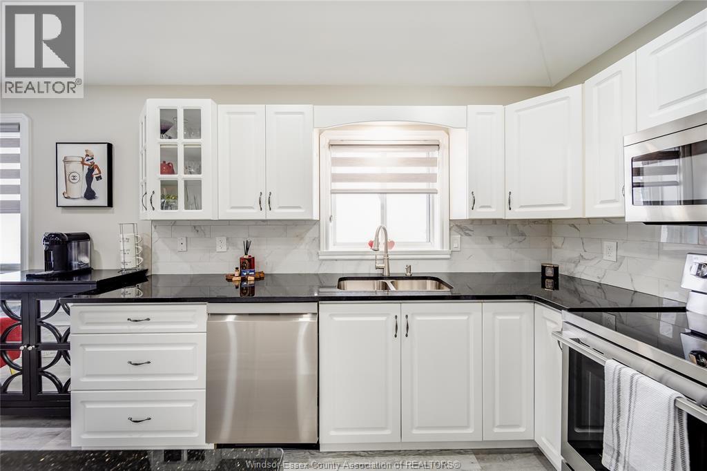 1977 KIRKLAND AVENUE - 18