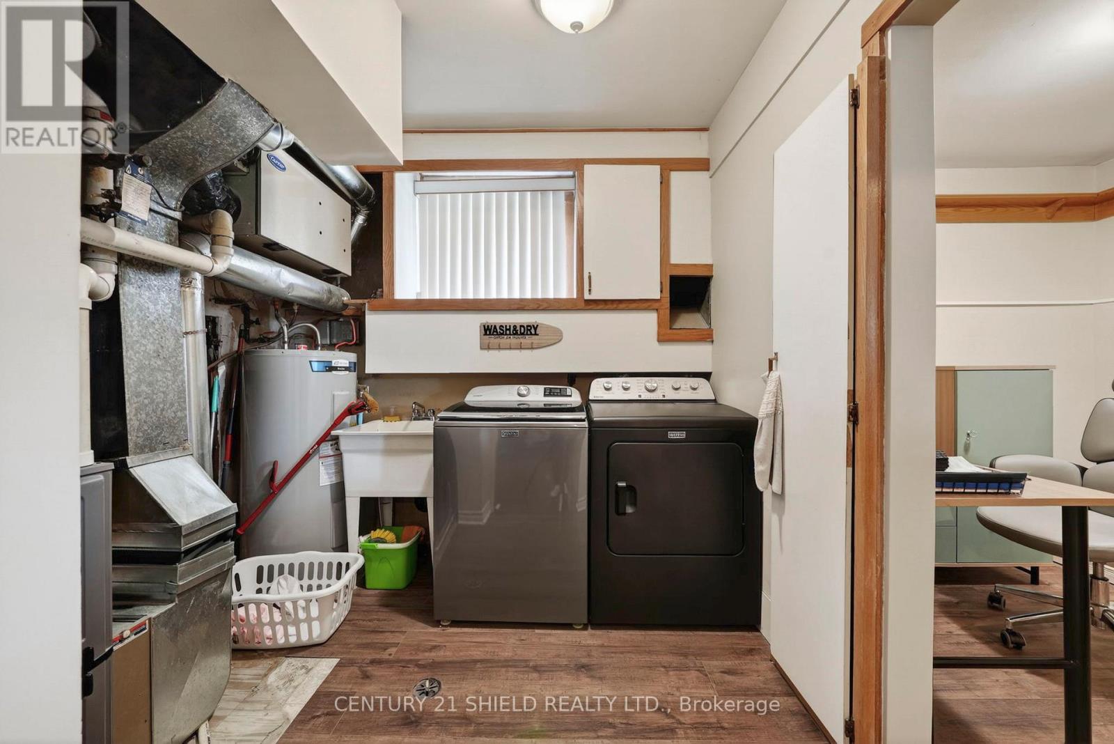 812 BRIARHILL AVENUE - 26