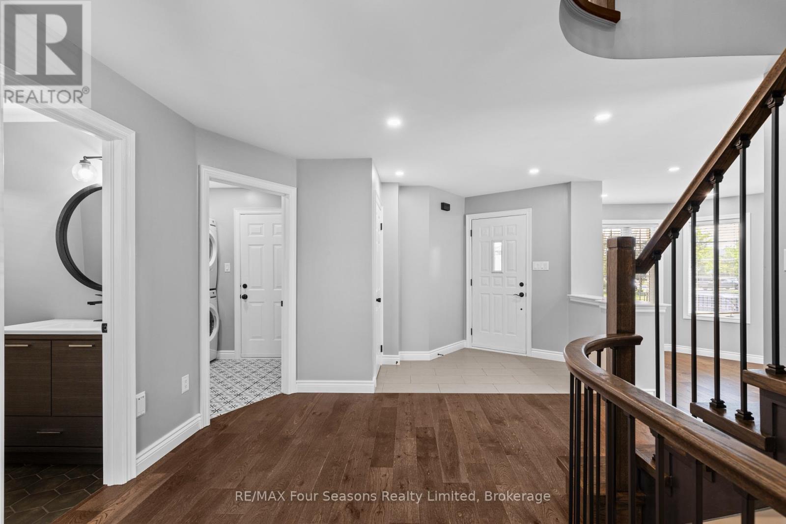 144 COUNTRY LANE - 12