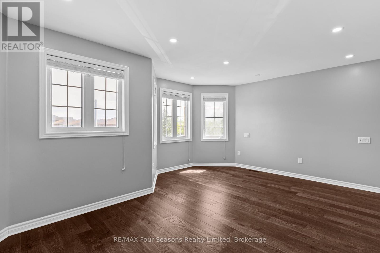 144 COUNTRY LANE - 19
