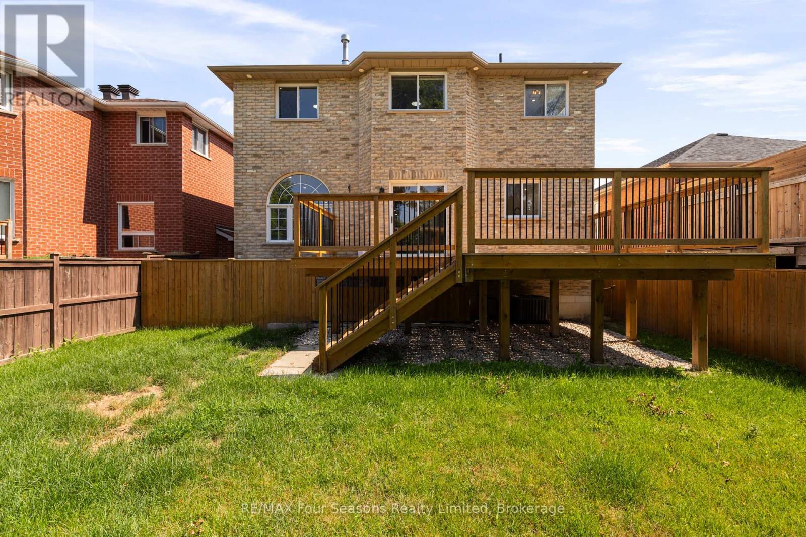 144 COUNTRY LANE - 36