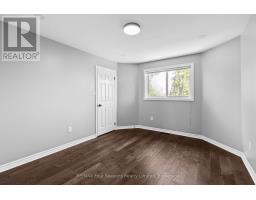 144 Country Lane, Barrie, ON L4N0N1 Photo 32