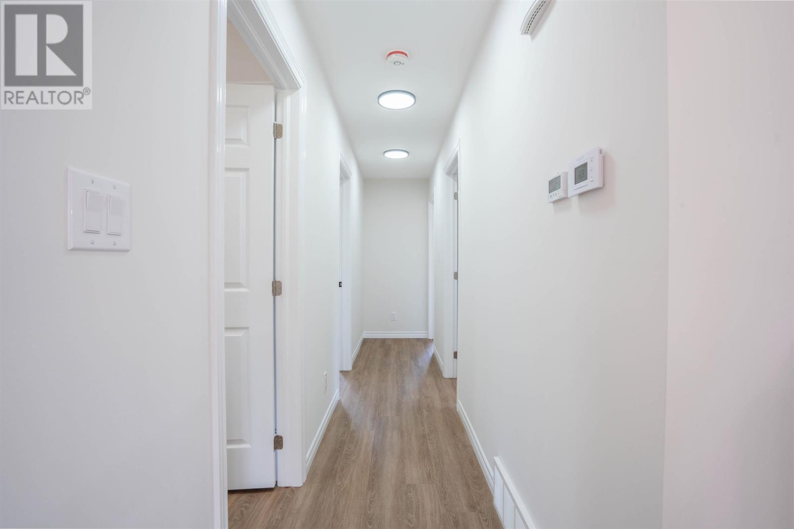 255 East Balfour ST - 14