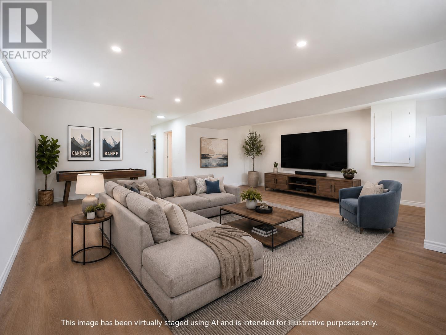 255 East Balfour ST - 26