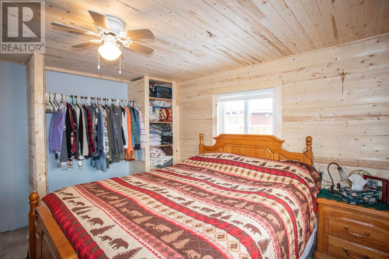 8 Wildwood DR - 34