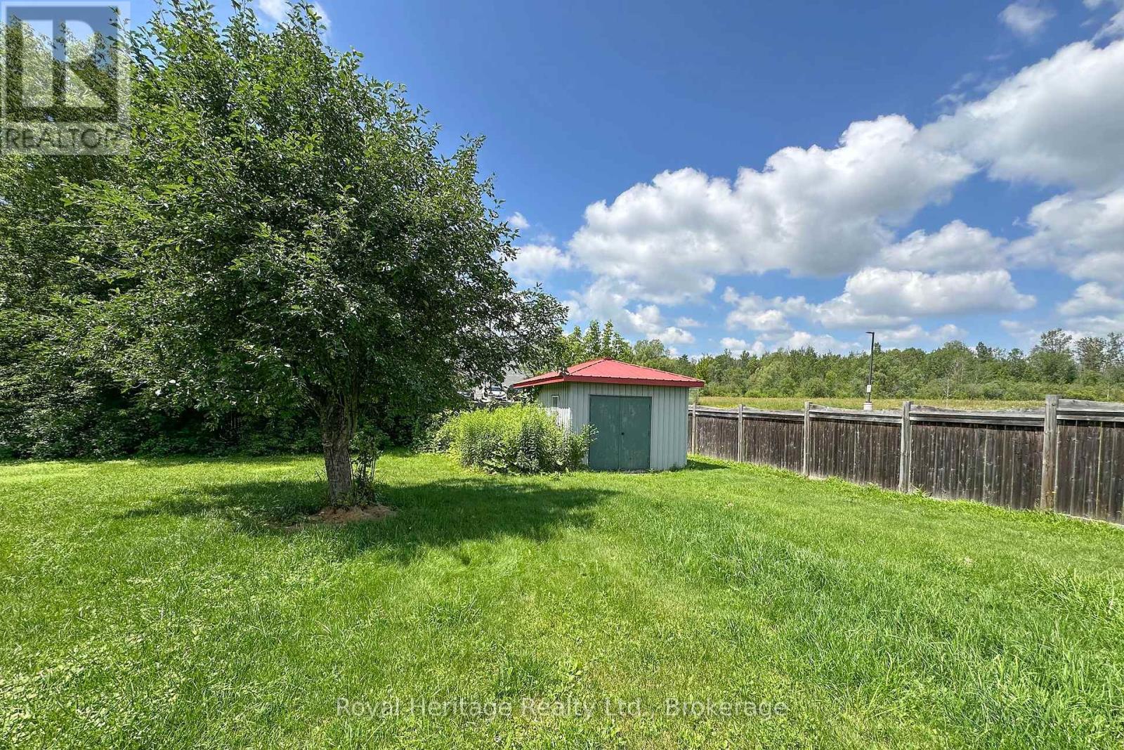 1464 THORNTON ROAD N - 19