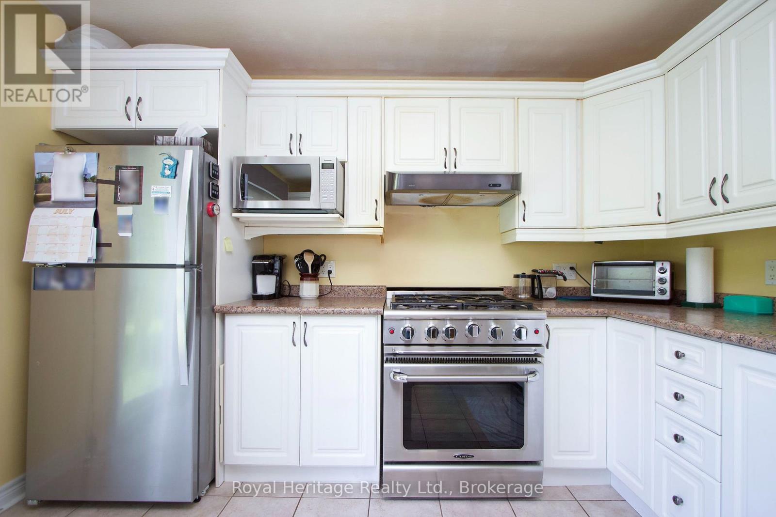 1464 THORNTON ROAD N - 9