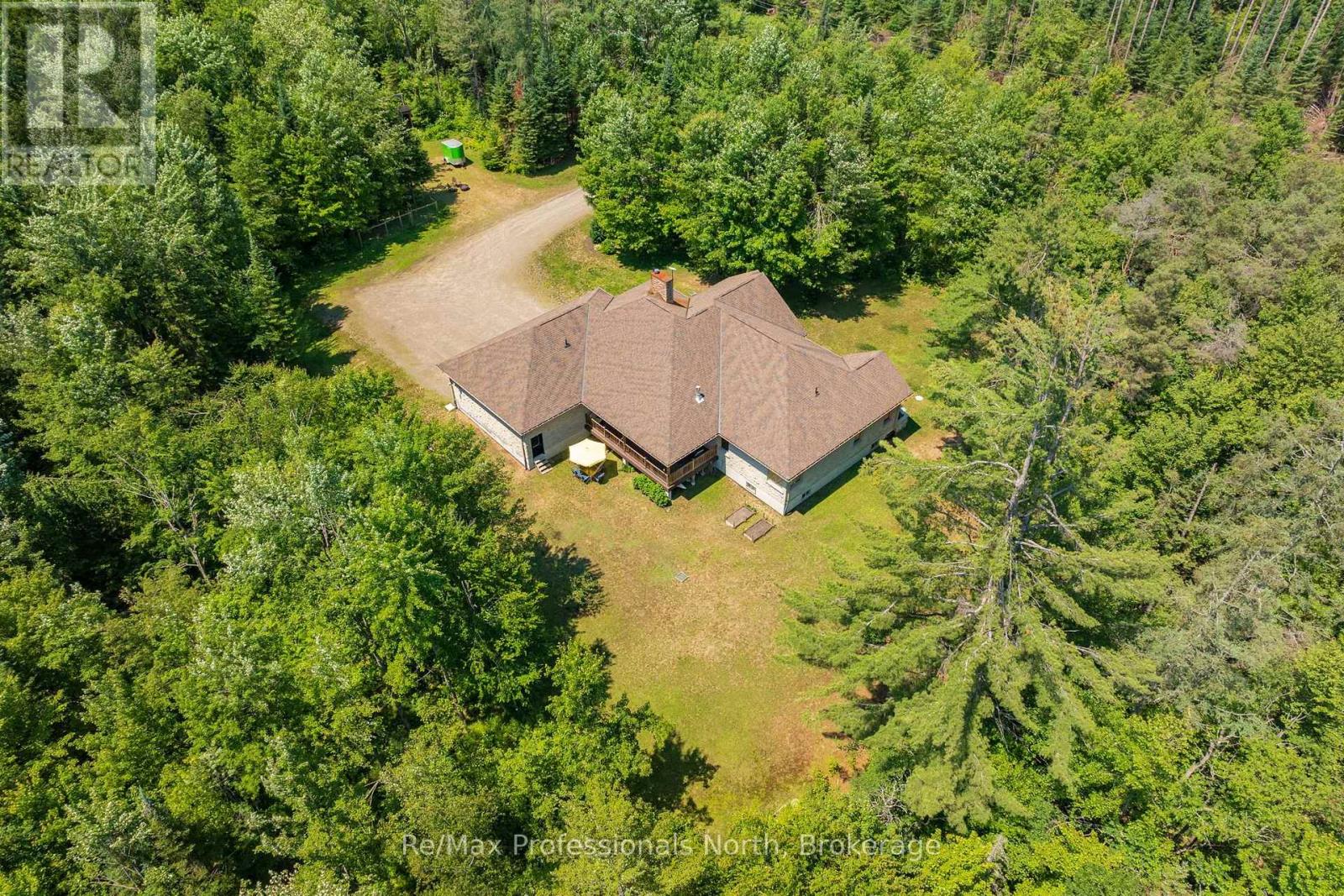 2452 DOE LAKE ROAD - Image 32