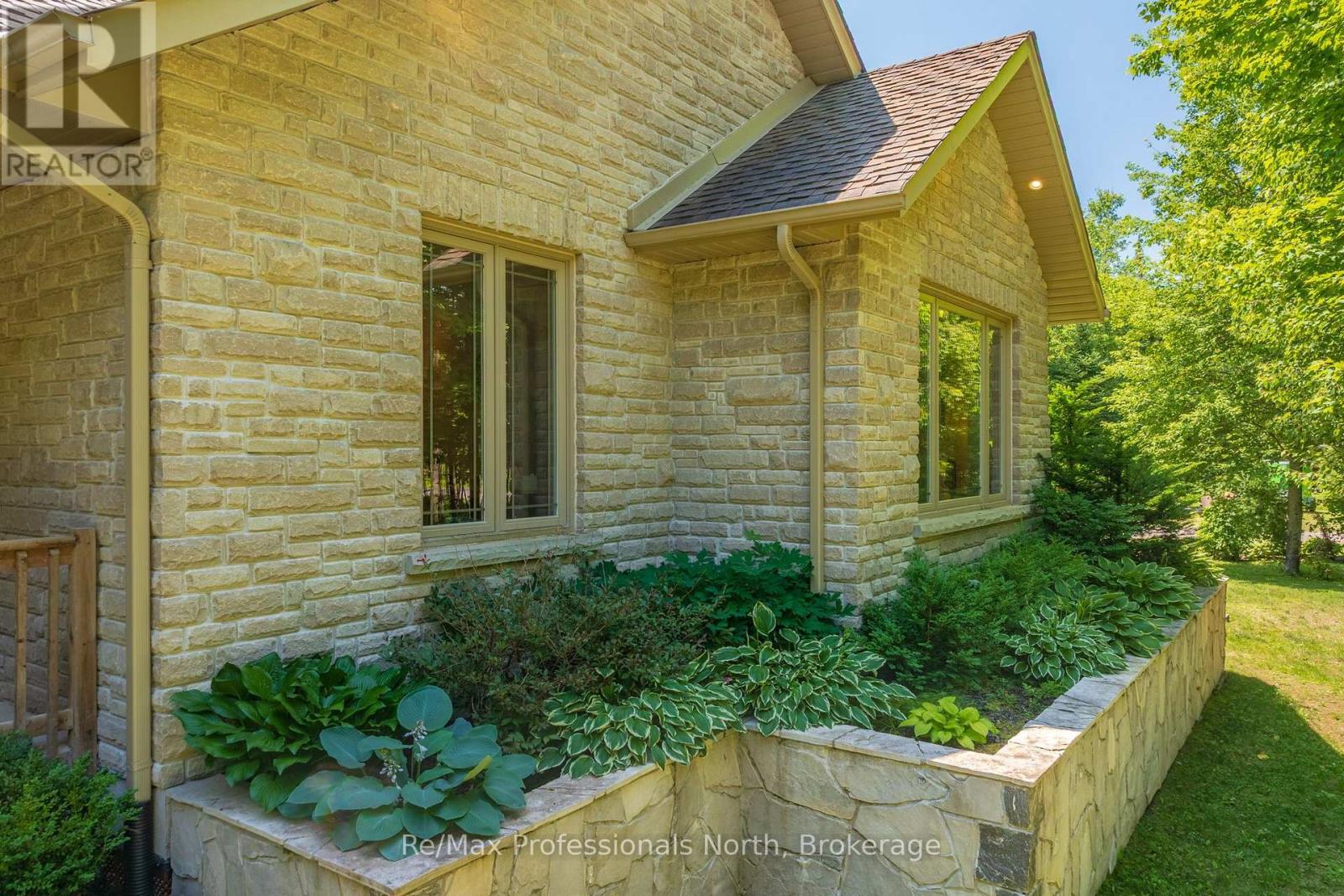 2452 DOE LAKE ROAD - Image 34