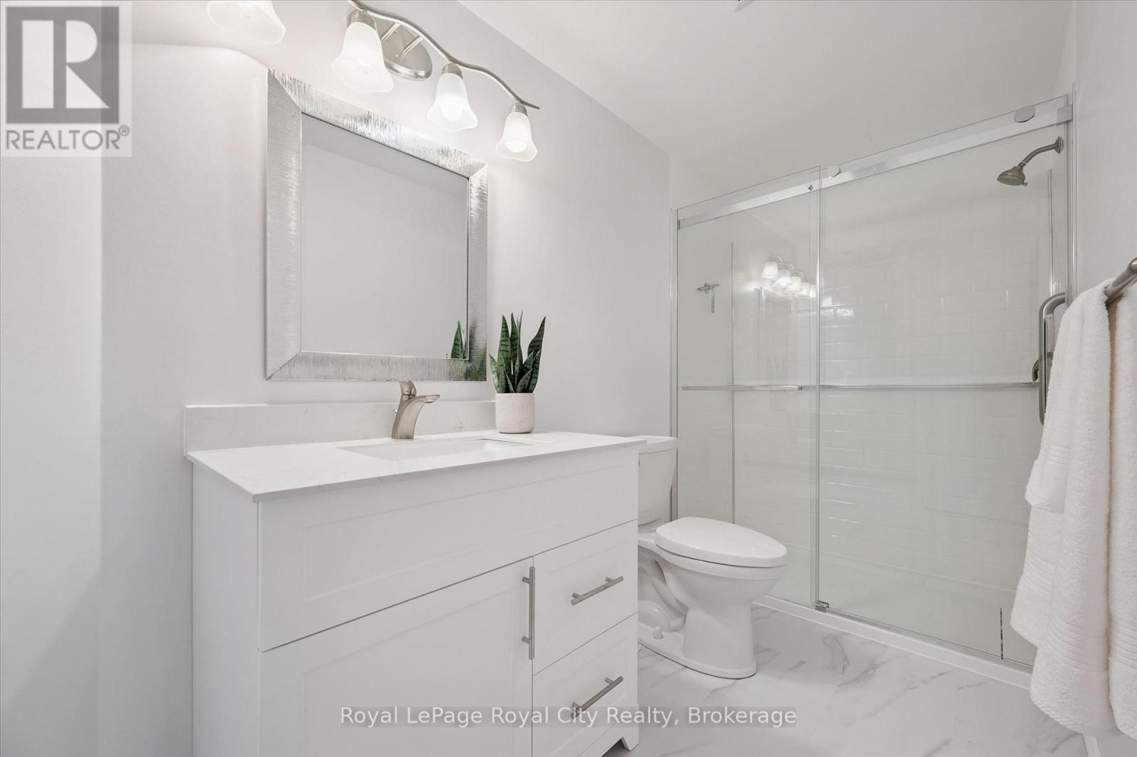 43 KEARNEY STREET - 25