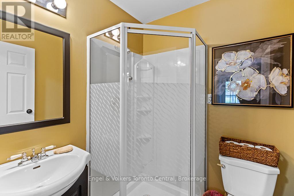 122459 GREY ROAD 5 - 14