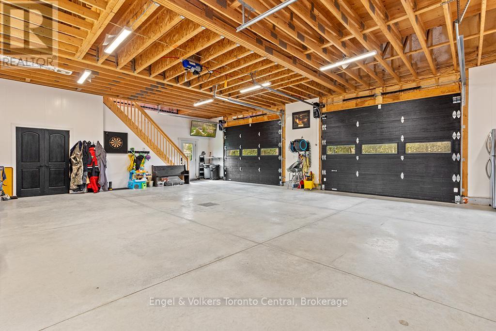 122459 GREY ROAD 5 - 27