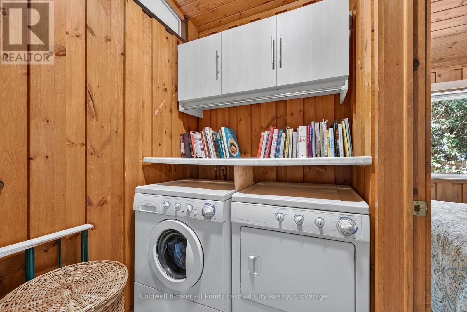 149 HURON ROAD W - 24