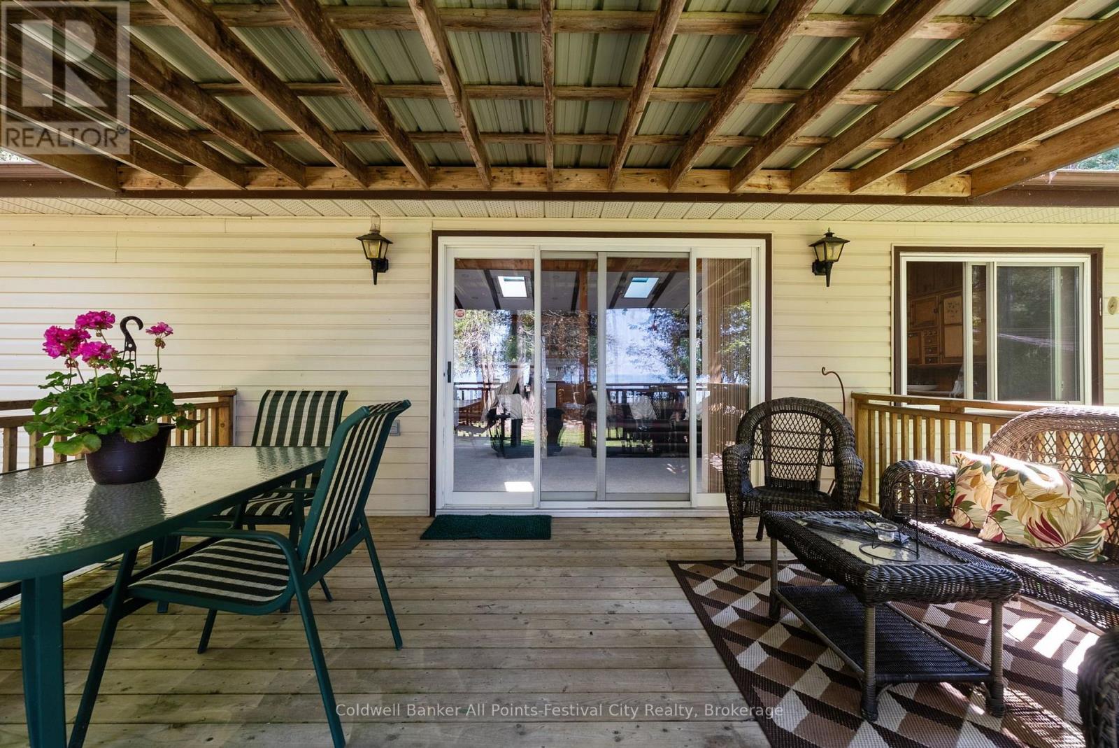 149 HURON ROAD W - 38