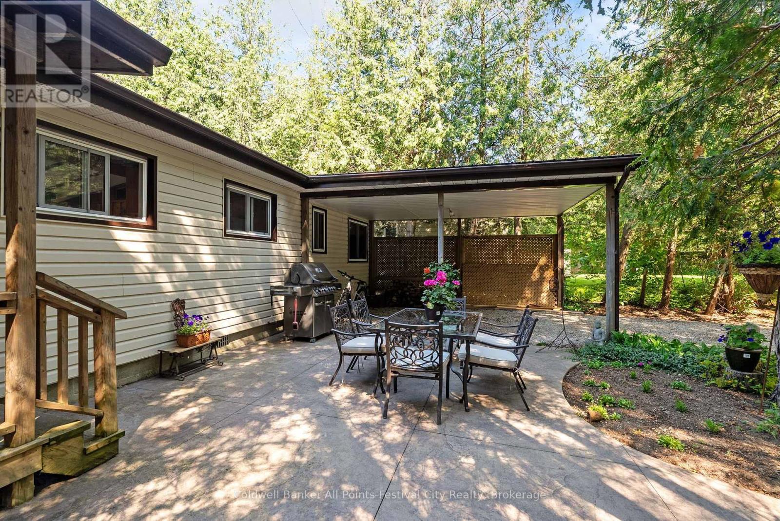 149 HURON ROAD W - 8