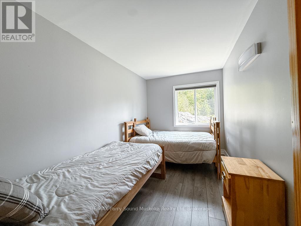 127 BURNETTS ROAD - 22