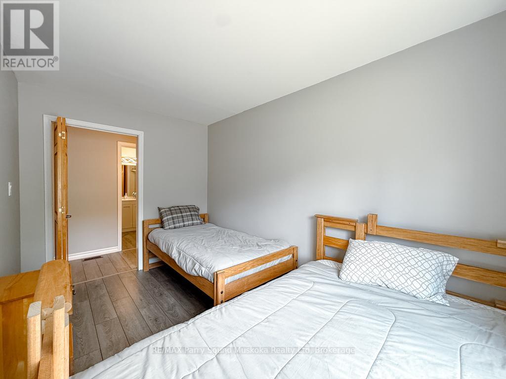 127 BURNETTS ROAD - 23