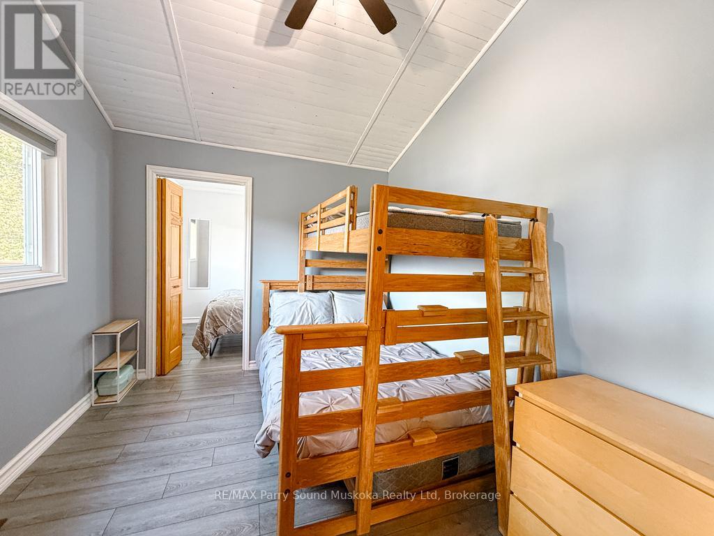 127 BURNETTS ROAD - 24